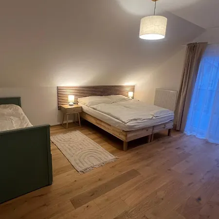 Apartment Svoboda *