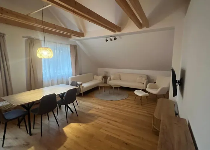 Svoboda * Svoboda nad Úpou